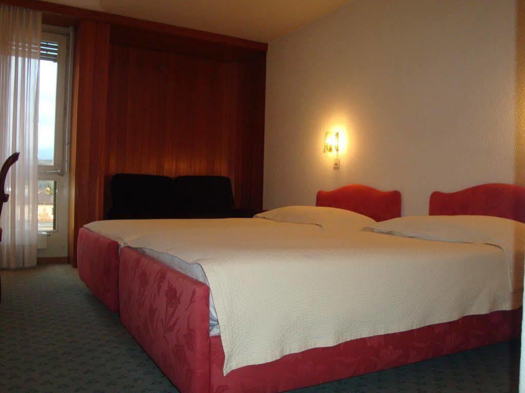 Hotel Du Grand-Pre Marly-le-Grand Exterior foto