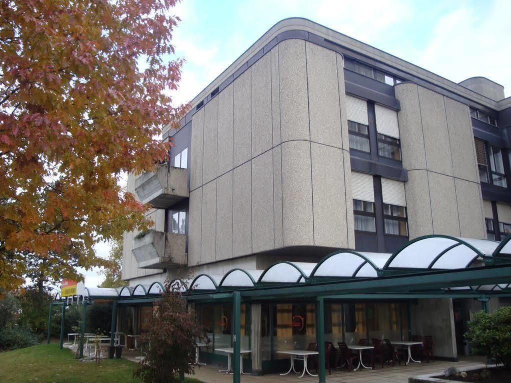 Hotel Du Grand-Pre Marly-le-Grand Exterior foto